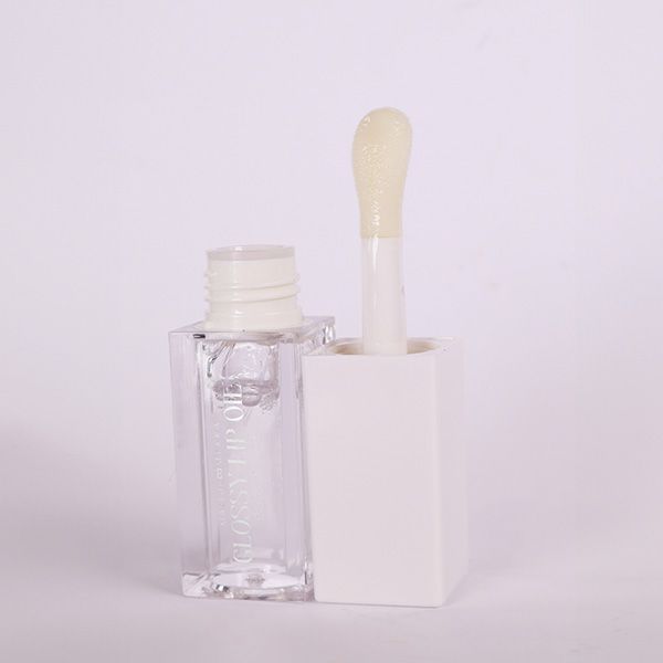 Glossy Lip Oil Glossy Lip Oil